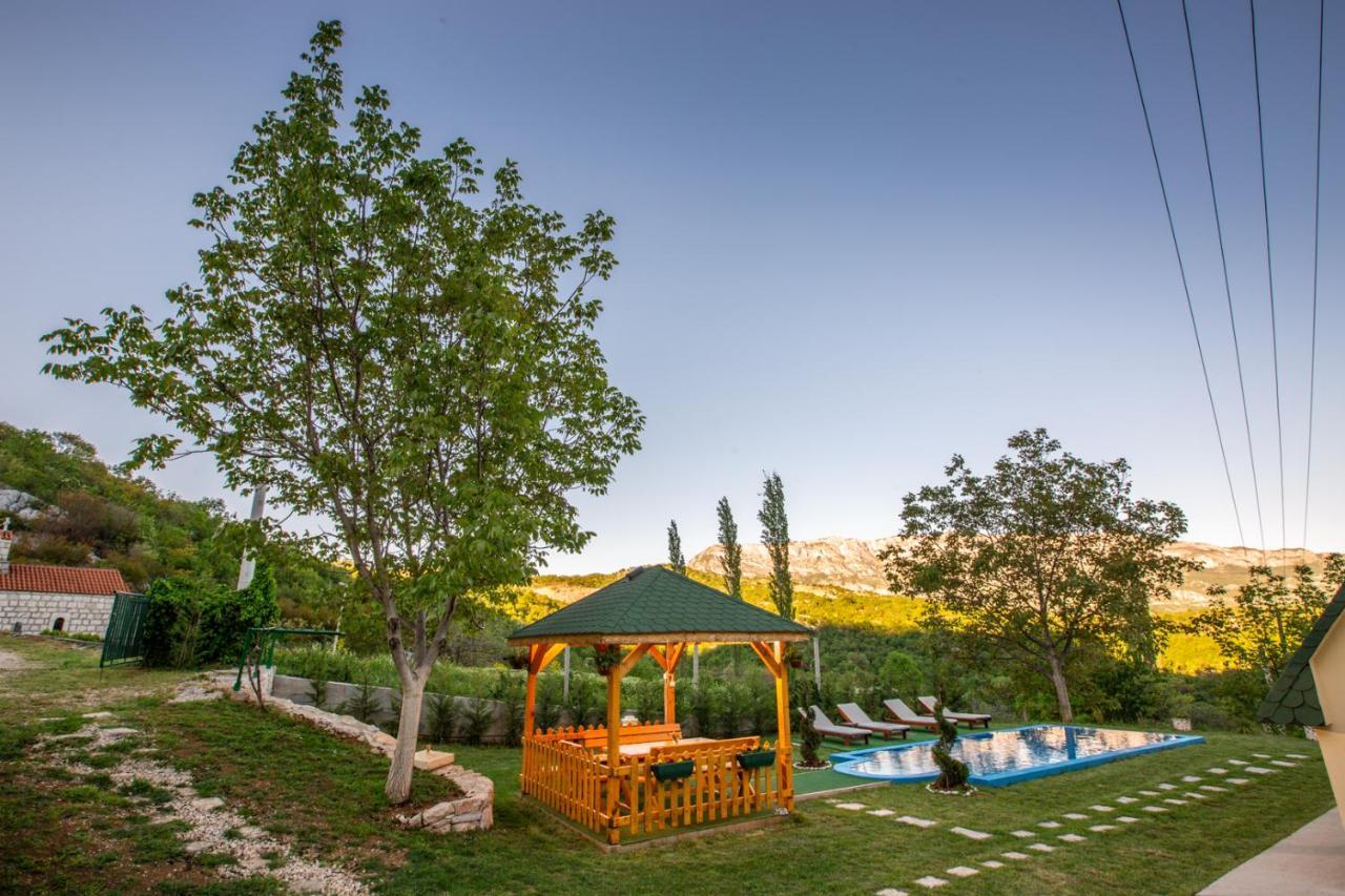 Cozy House Ostrog Guest House Niksic Exterior photo